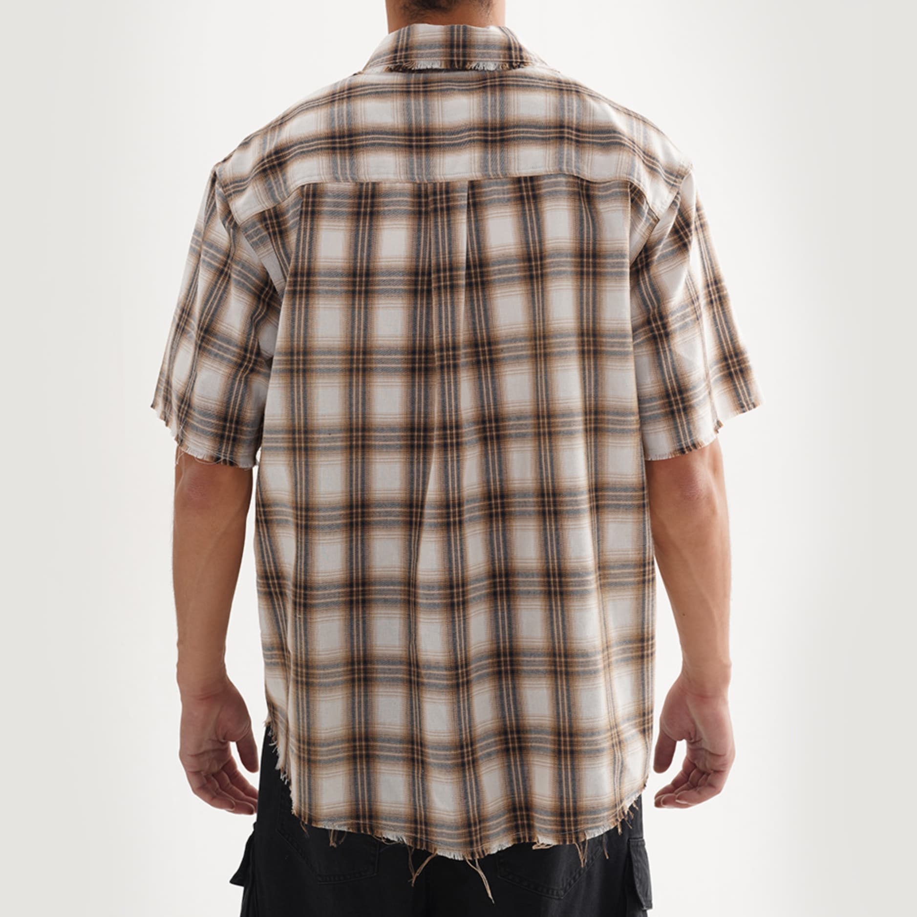 50代メンズファッション トップス 裾切りっぱなしチェック柄半袖シャツ