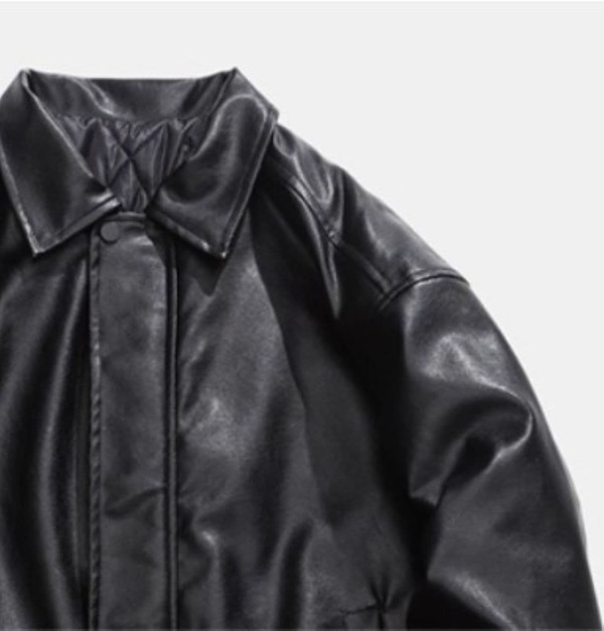 50代メンズファッション　アウター　本革のような上質な風合い【ブルゾンジャケット・革ジャン】