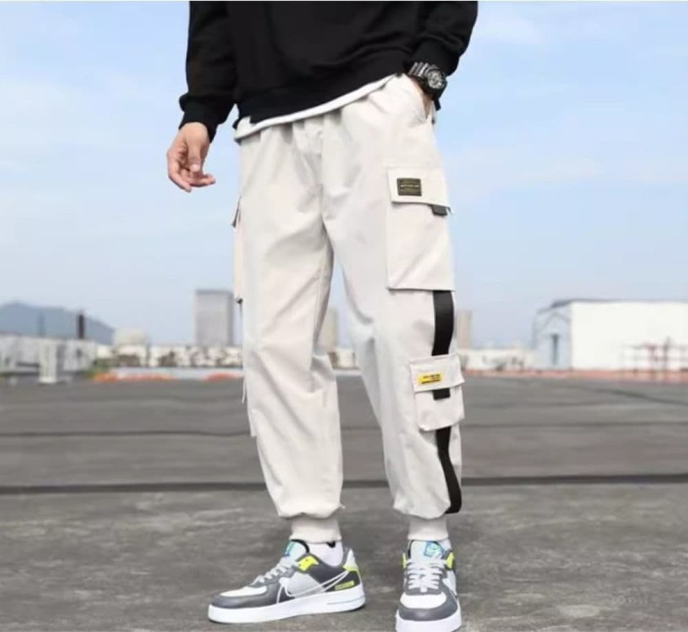 50代メンズファッション　パンツ/ズボン　マルチポケット機能性ストレートパンツ