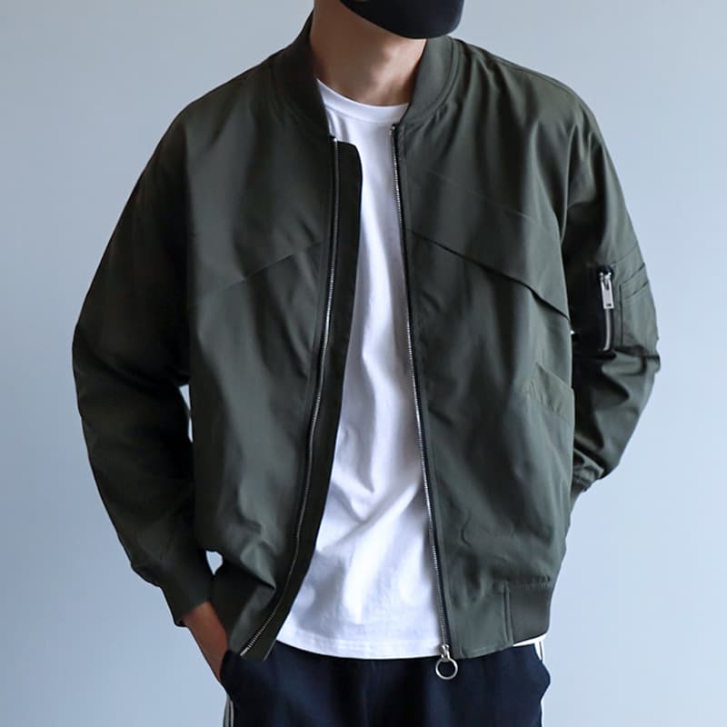 50代メンズファッション アウター　【軽量素材リブジャンパー】