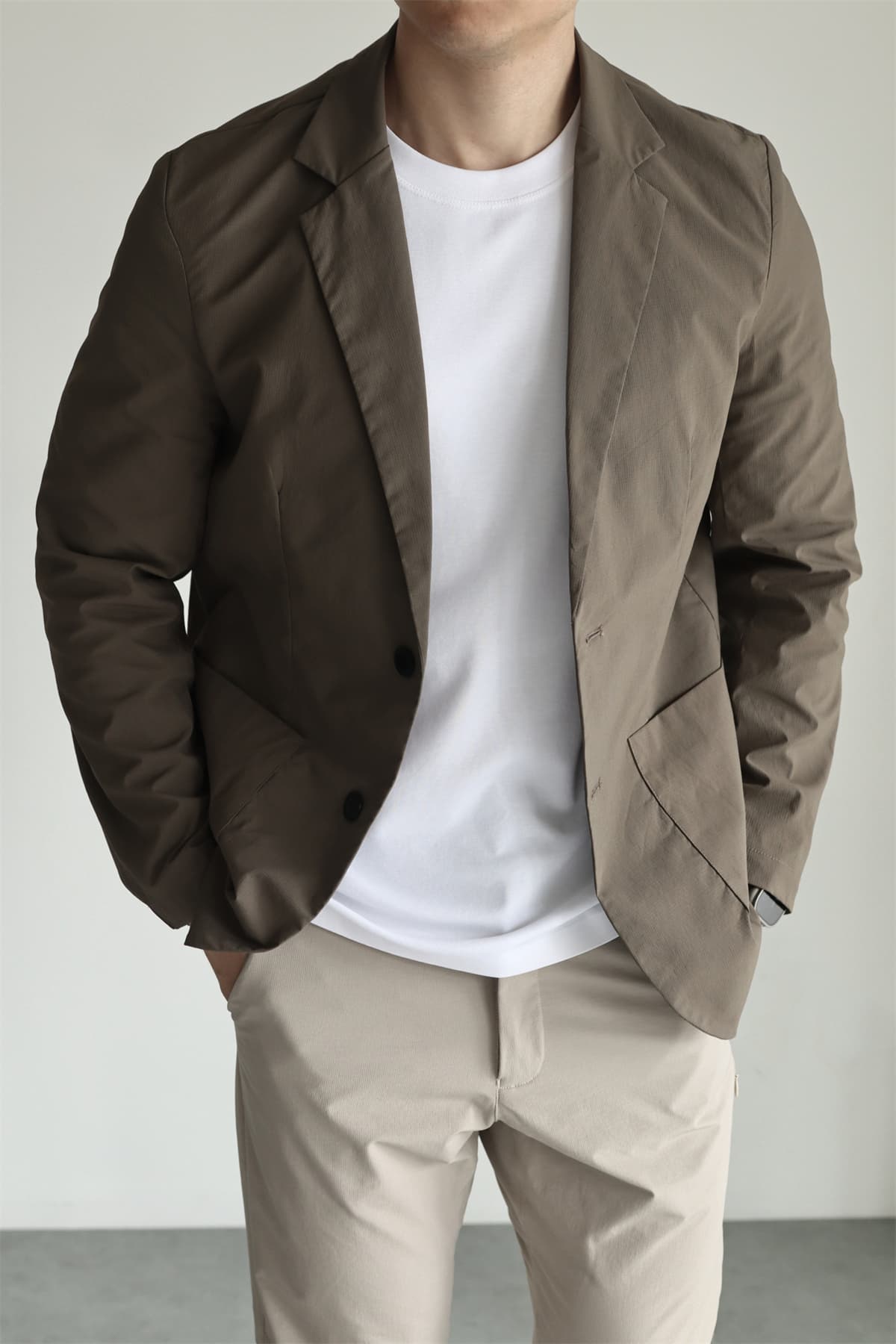 50代メンズファッション  軽量素材の【テーラードジャケット】 2カラー