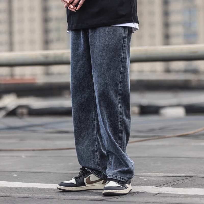 50代メンズファッション パンツ/ズボン ゆったりシルエットストレートデニムパンツ