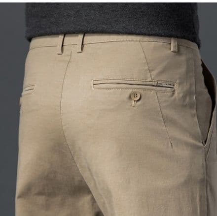 50代メンズファッション 【ストレートチノパンツ】
