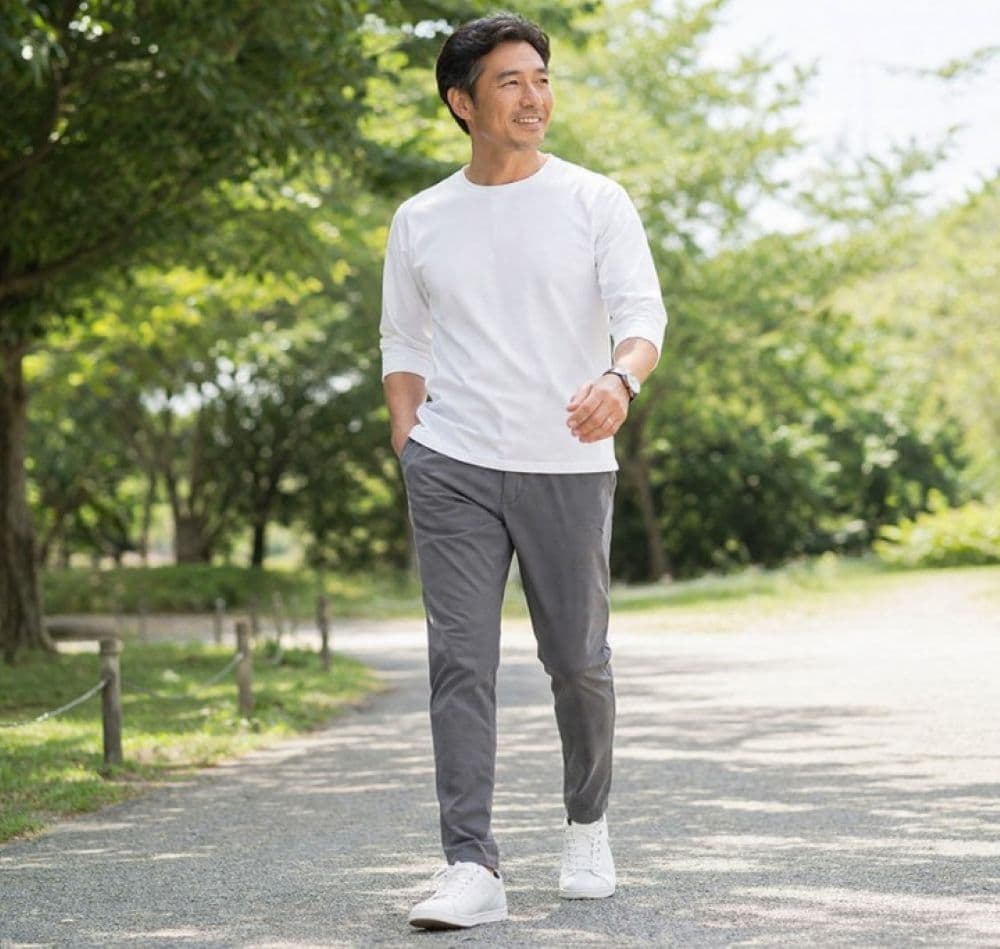 50代メンズファッション 薄手撥水機能付き【ストレッチ・スラックス】3カラー