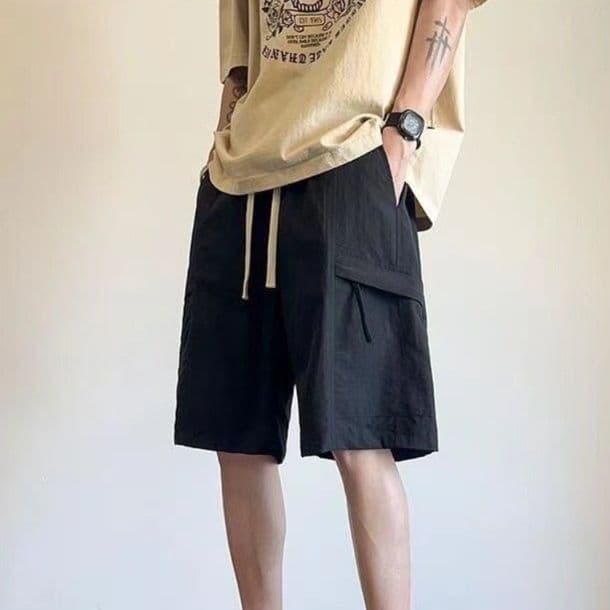 50代メンズファッション 【カーゴポケット付きハーフパンツ】
