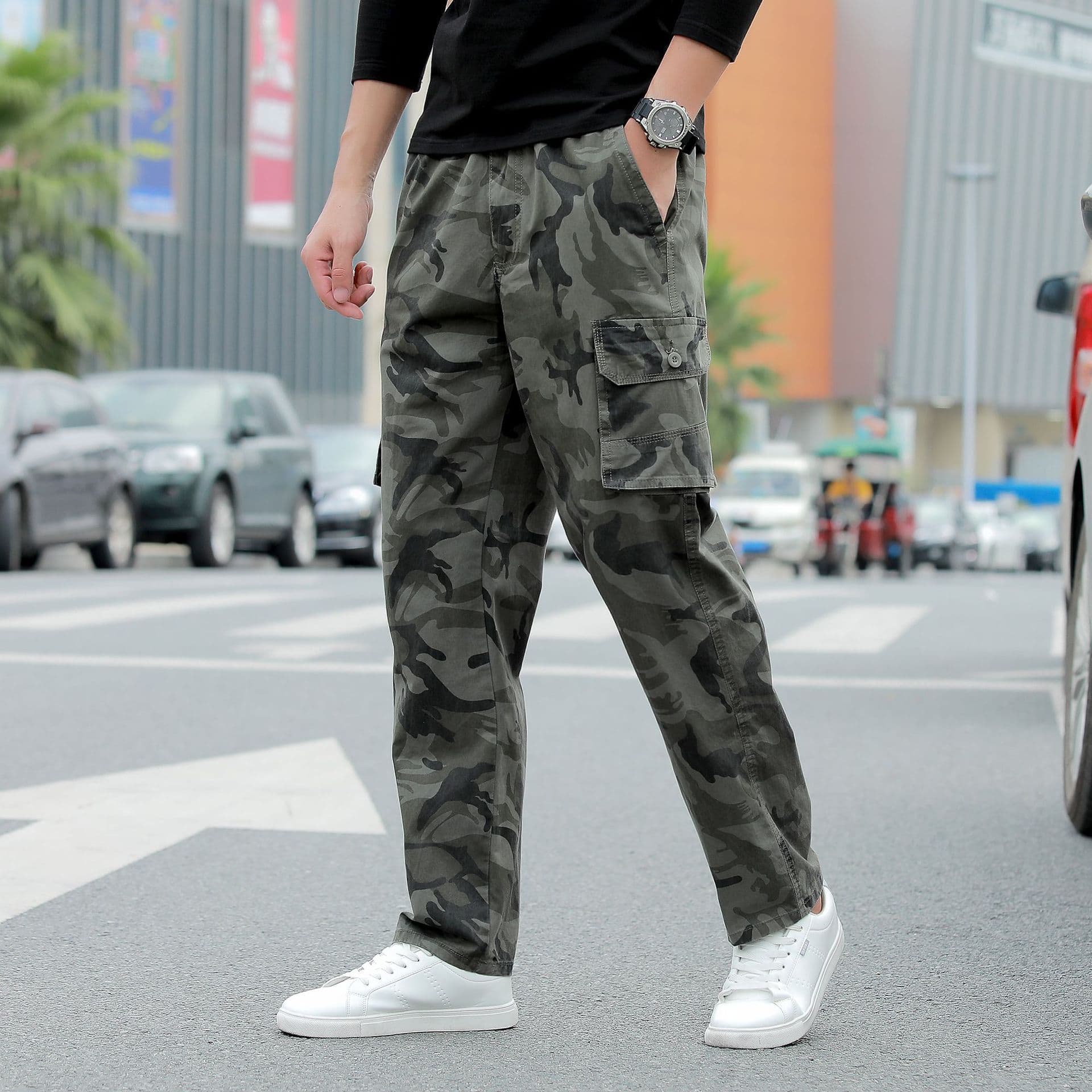 50代メンズファッション パンツ/ズボン ゆったり迷彩カーゴパンツ