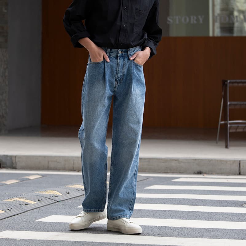50代メンズファッション パンツ/ズボン ゆとりシルエット デニムパンツ